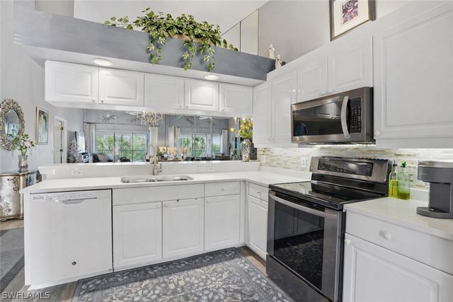 6600 Beach Resort DR 4, Naples, FL 34114