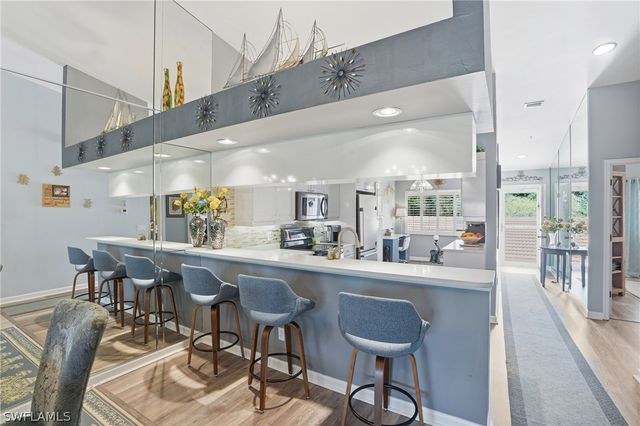 6600 Beach Resort DR 4, Naples, FL 34114