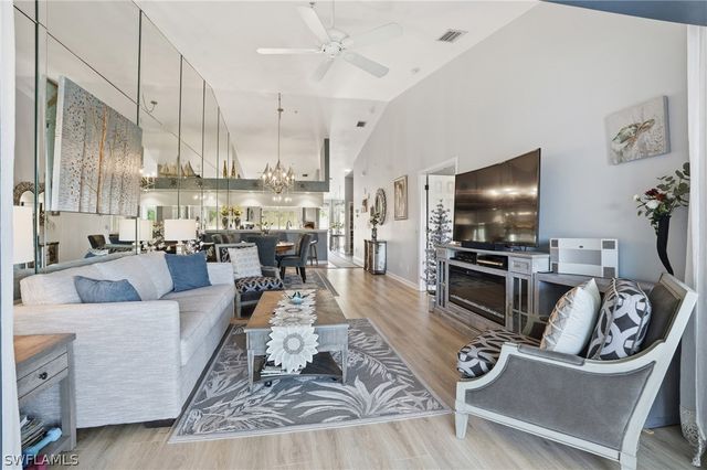 6600 Beach Resort DR 4, Naples, FL 34114