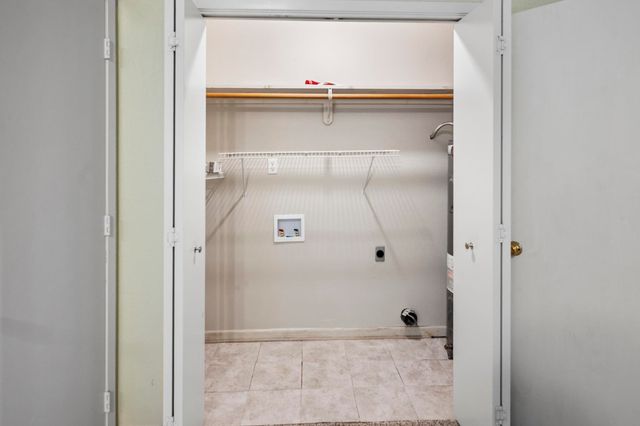 140 Woodfern Glen, Holly Lake Ranch, TX 75765