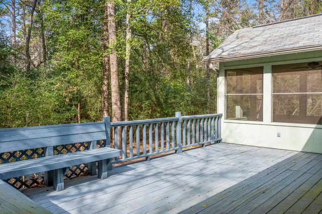 140 Woodfern Glen, Holly Lake Ranch, TX 75765