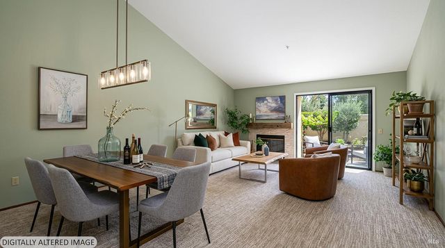 79 Fountain Grove Cir, Napa, CA 94558