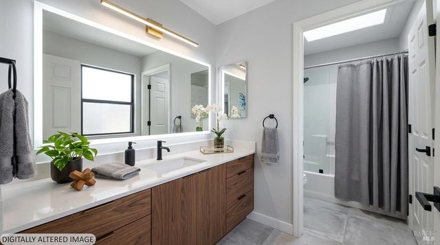 79 Fountain Grove Cir, Napa, CA 94558