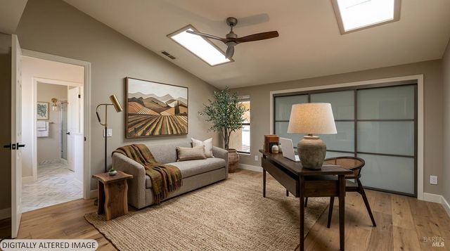 79 Fountain Grove Cir, Napa, CA 94558