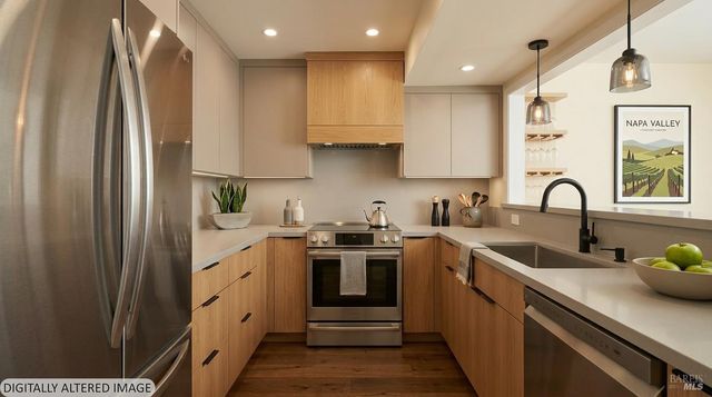 79 Fountain Grove Cir, Napa, CA 94558