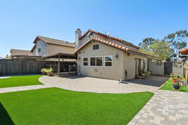 1095 Winding Oak Dr., Chula Vista, CA 91910