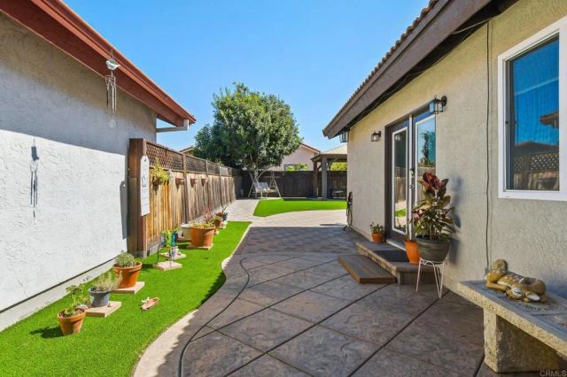 1095 Winding Oak Dr., Chula Vista, CA 91910