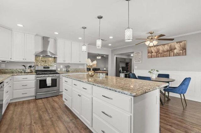 1095 Winding Oak Dr., Chula Vista, CA 91910