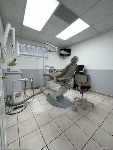 32520 Mound Road, Warren, MI 48092