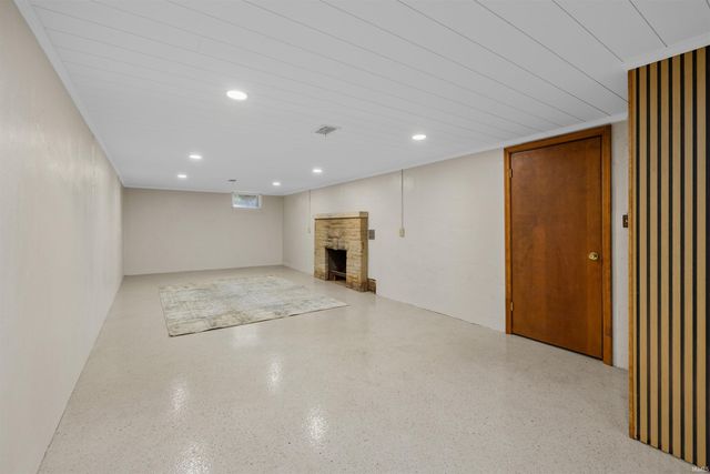 2505 Hubertus Avenue, Fort Wayne, IN 46805
