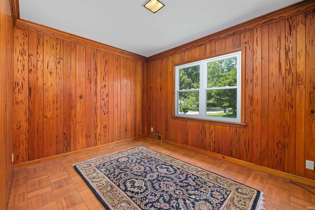 2505 Hubertus Avenue, Fort Wayne, IN 46805