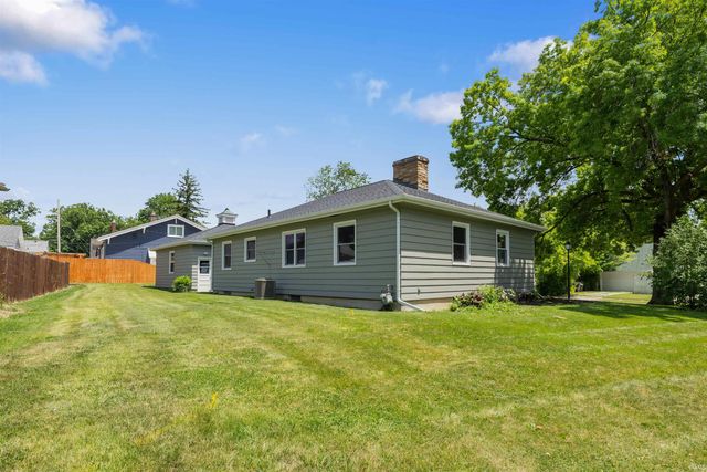 2505 Hubertus Avenue, Fort Wayne, IN 46805