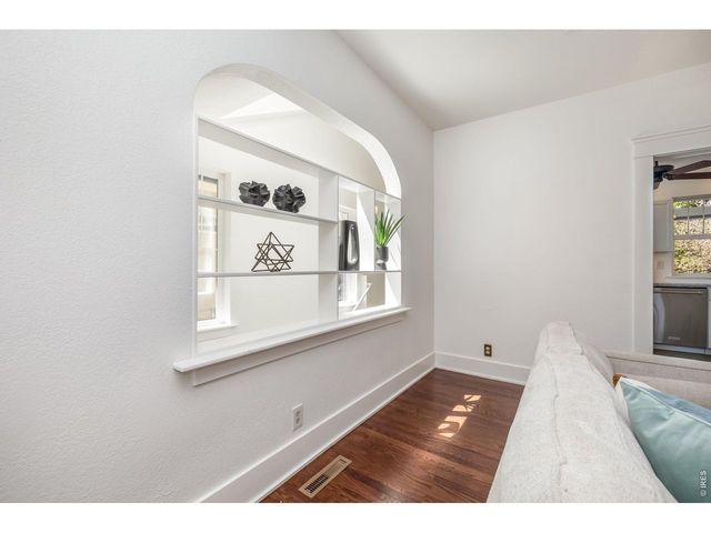341 Grant St, Longmont, CO 80501