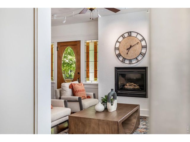 341 Grant St, Longmont, CO 80501