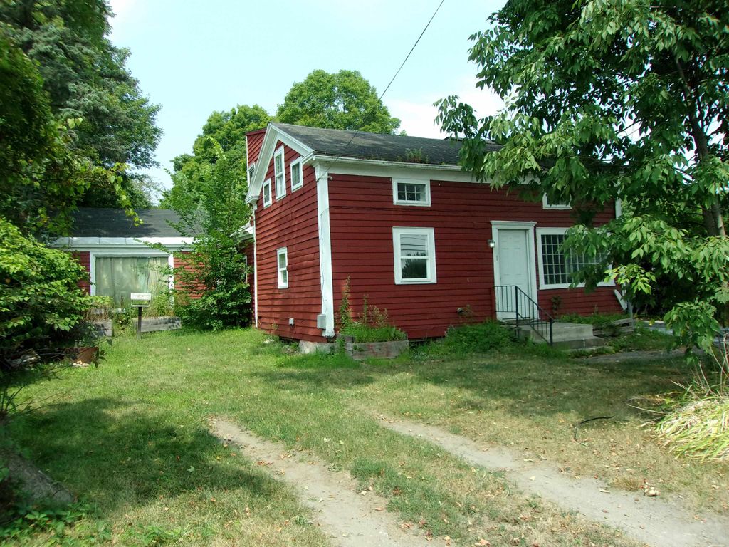 2158 Main Street, Castleton, VT 05735