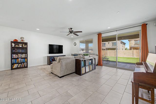 10416 W Robertson Street, Marana, AZ 85653