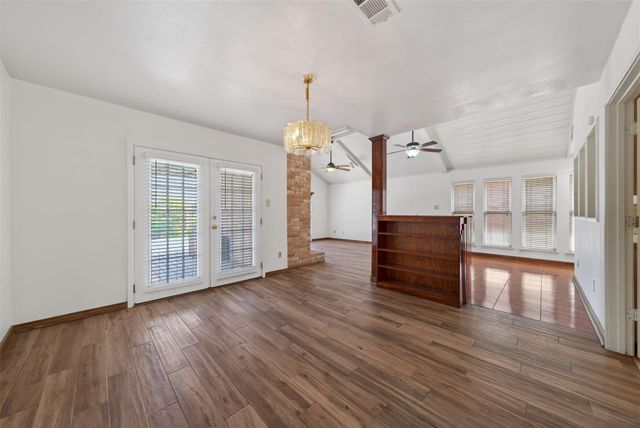 7710 Green Lawn Drive, Houston, TX 77088