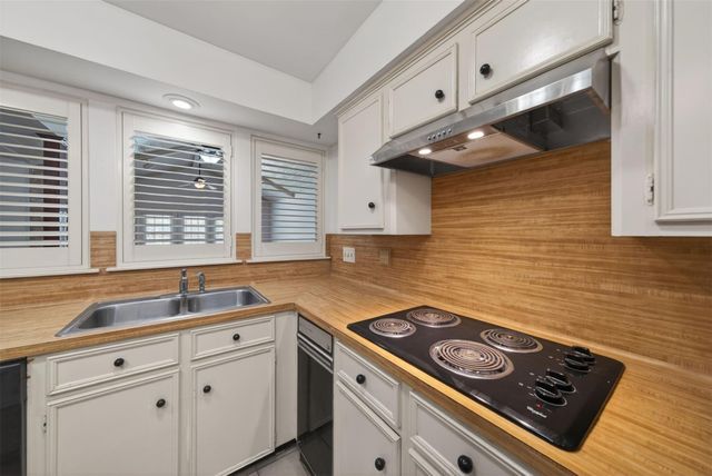 7710 Green Lawn Drive, Houston, TX 77088