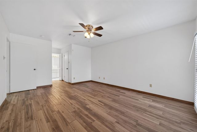 7710 Green Lawn Drive, Houston, TX 77088