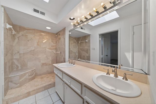 7710 Green Lawn Drive, Houston, TX 77088