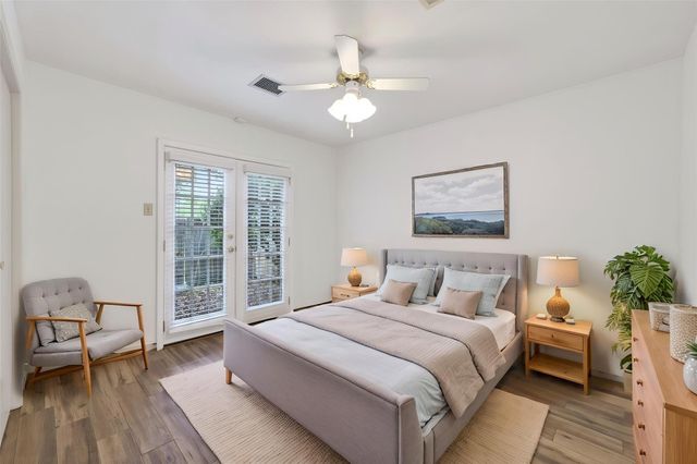 7710 Green Lawn Drive, Houston, TX 77088