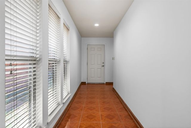 7710 Green Lawn Drive, Houston, TX 77088