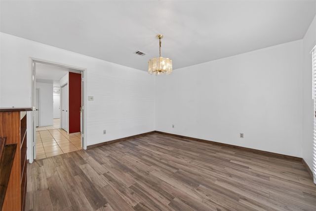 7710 Green Lawn Drive, Houston, TX 77088