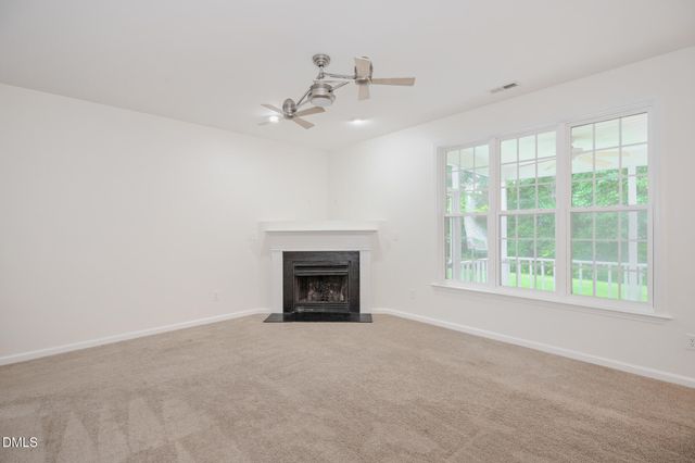 633 Woodson Drive, Clayton, NC 27527