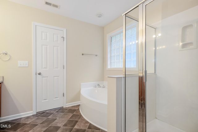 633 Woodson Drive, Clayton, NC 27527