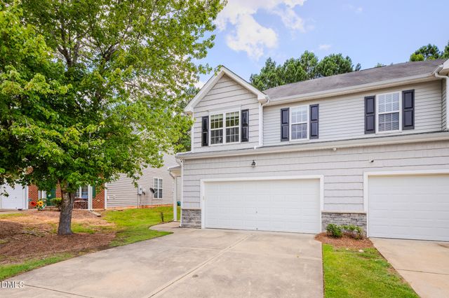 633 Woodson Drive, Clayton, NC 27527
