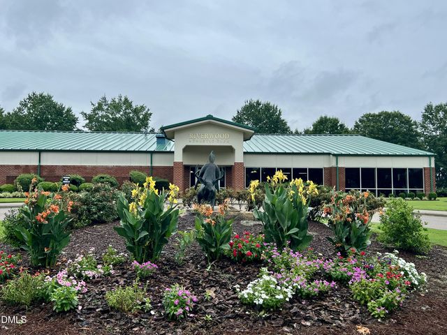 633 Woodson Drive, Clayton, NC 27527