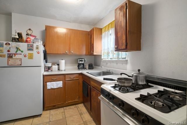 576 Barbey Street, Brooklyn, NY 11207