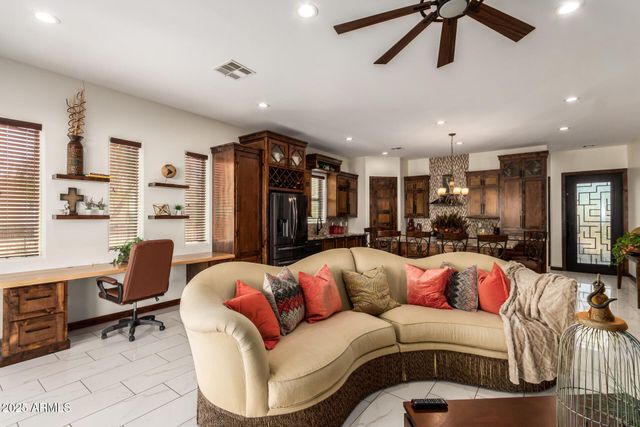 13227 S 193RD Avenue, Buckeye, AZ 85326