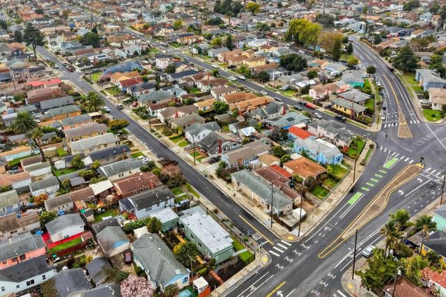 2178 2174 107Th Ave, Oakland, CA 94603