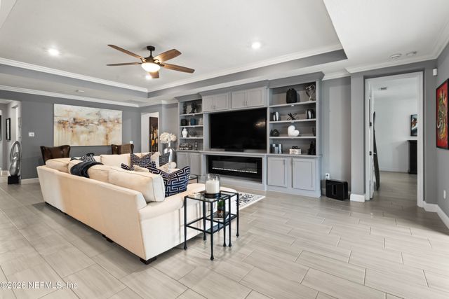 284 LATROBE Avenue, St. Johns, FL 32095