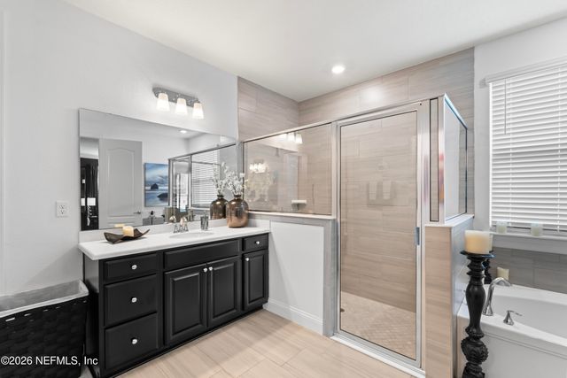 284 LATROBE Avenue, St. Johns, FL 32095