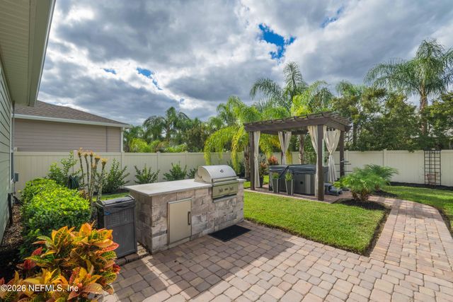 284 LATROBE Avenue, St. Johns, FL 32095