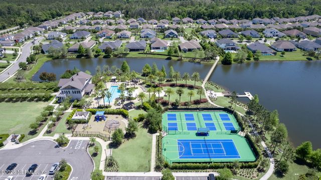 284 LATROBE Avenue, St. Johns, FL 32095