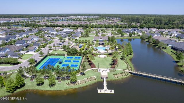 284 LATROBE Avenue, St. Johns, FL 32095