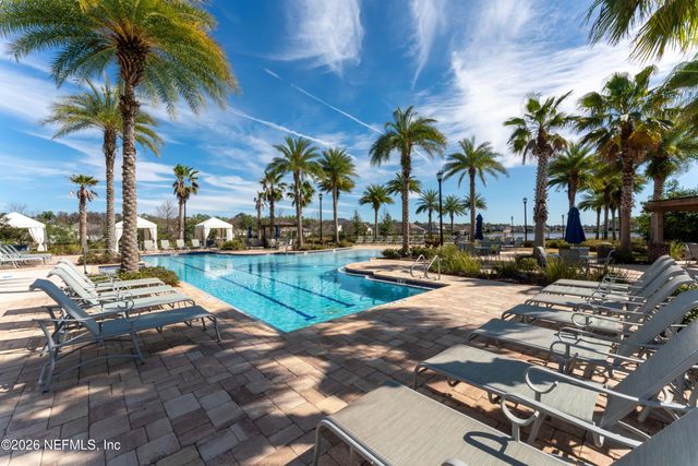 284 LATROBE Avenue, St. Johns, FL 32095