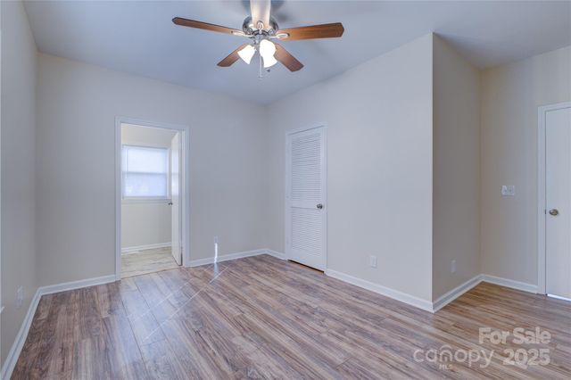 5909 Maple Street, Charlotte, NC 28269