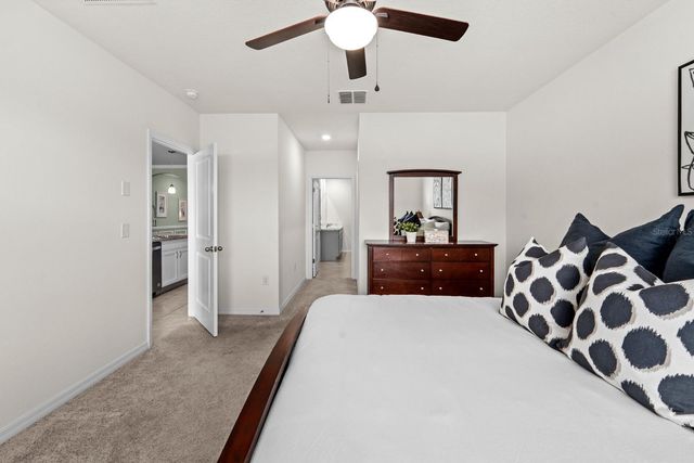 2411 MIZNER BAY AVENUE, Bradenton, FL 34208