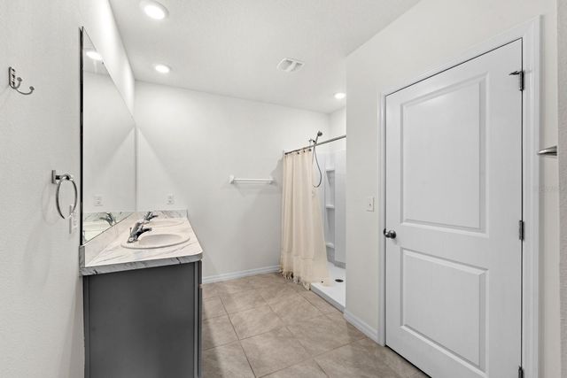 2411 MIZNER BAY AVENUE, Bradenton, FL 34208
