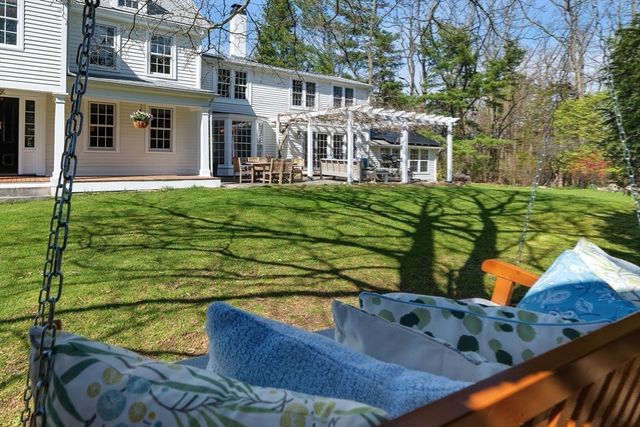 66 North Street, Lexington, MA 02420