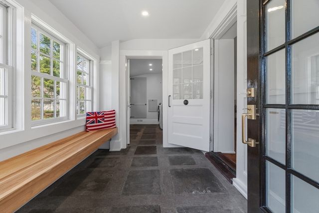 66 North Street, Lexington, MA 02420
