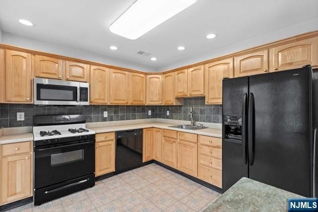 2278 Nash Court, Mahwah, NJ 07430