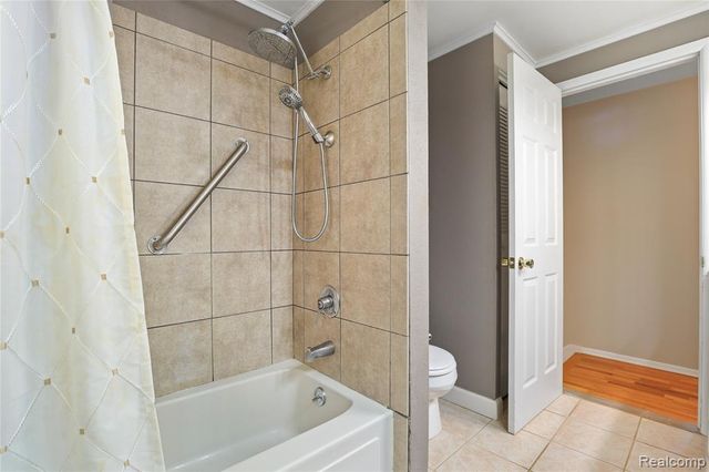 4168 Mccandlish Road, Grand Blanc, MI 48439