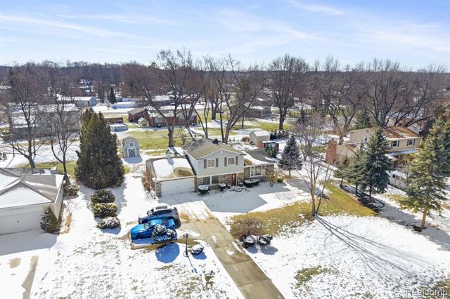 4168 Mccandlish Road, Grand Blanc, MI 48439