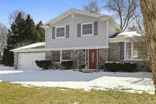 4168 Mccandlish Road, Grand Blanc, MI 48439