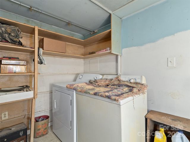 396 Will Hyatt Road, Waynesville, NC 28786